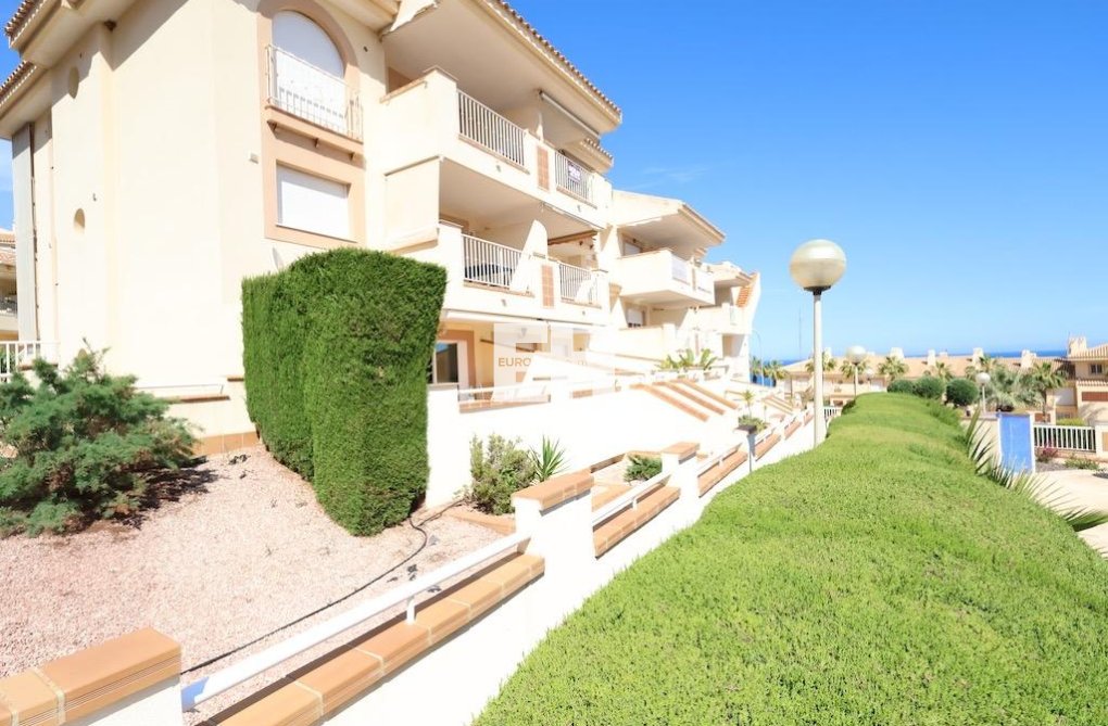Wiederverkauf - Wohnung - Orihuela Costa - Costa Blanca