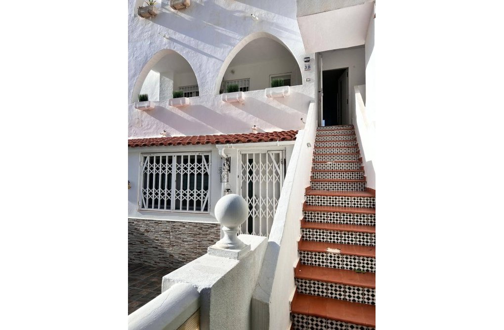 Wiederverkauf - Wohnung - Orihuela Costa - La Zenia