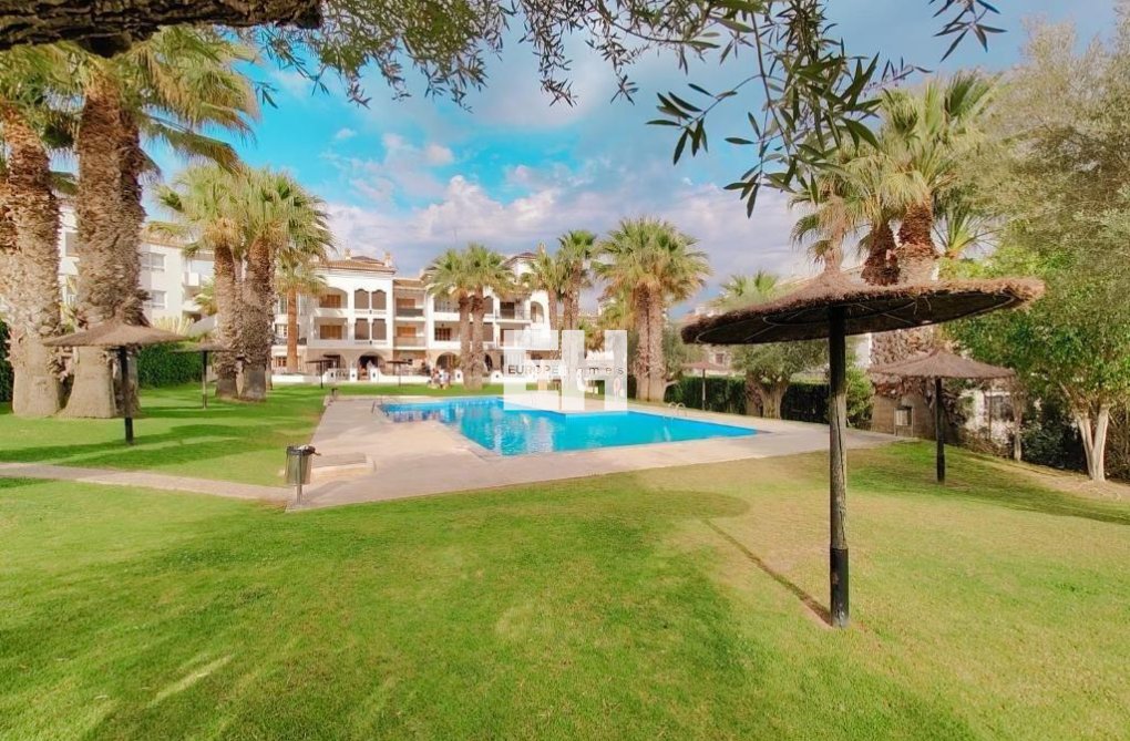 Wiederverkauf - Wohnung - Orihuela Costa - Villamartín
