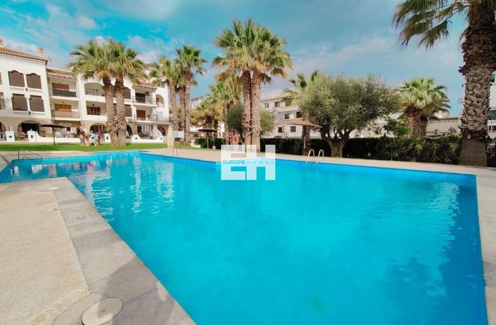 Wiederverkauf - Wohnung - Orihuela Costa - Villamartín