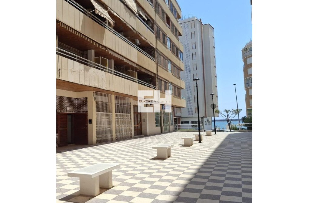 Wiederverkauf - Wohnung - Torrevieja - Acequion