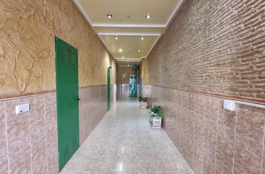 Wiederverkauf - Wohnung - Torrevieja - Acequion