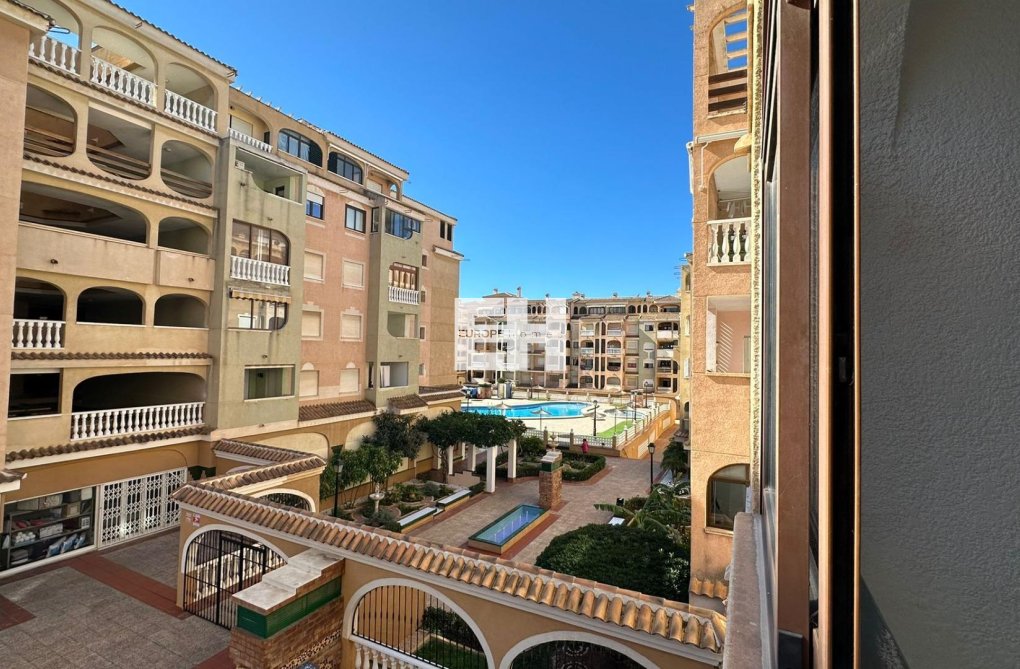 Wiederverkauf - Wohnung - Torrevieja - Centro