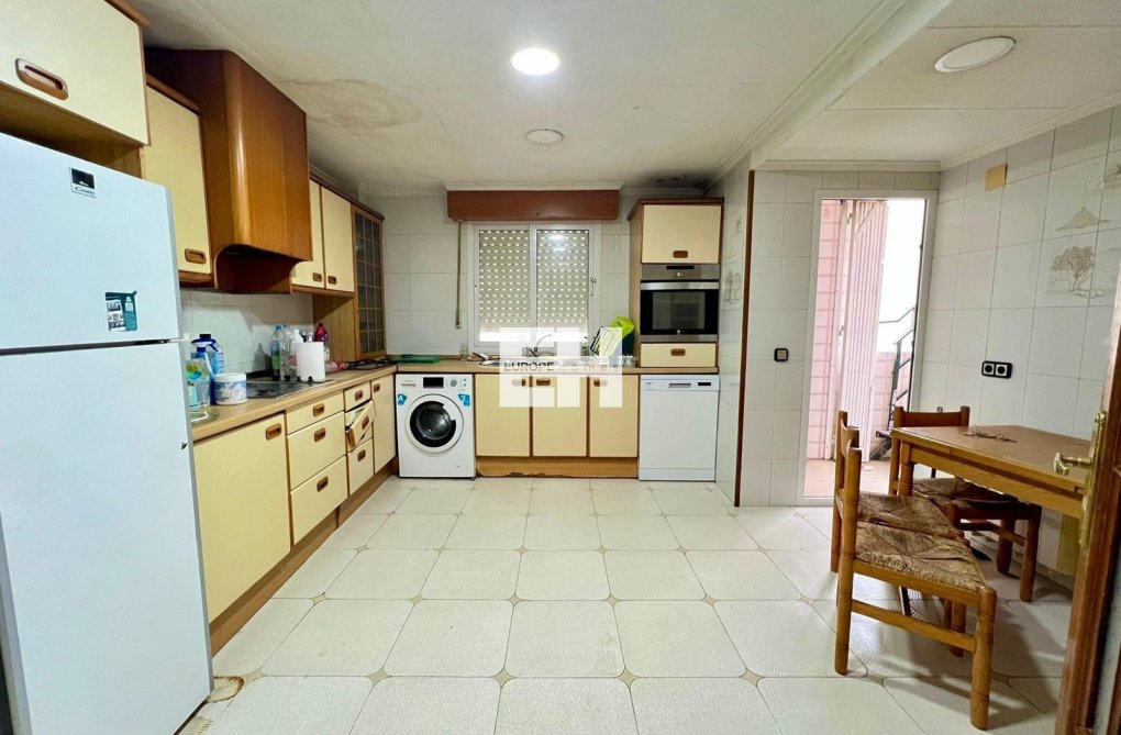 Wiederverkauf - Wohnung - Torrevieja - Centro