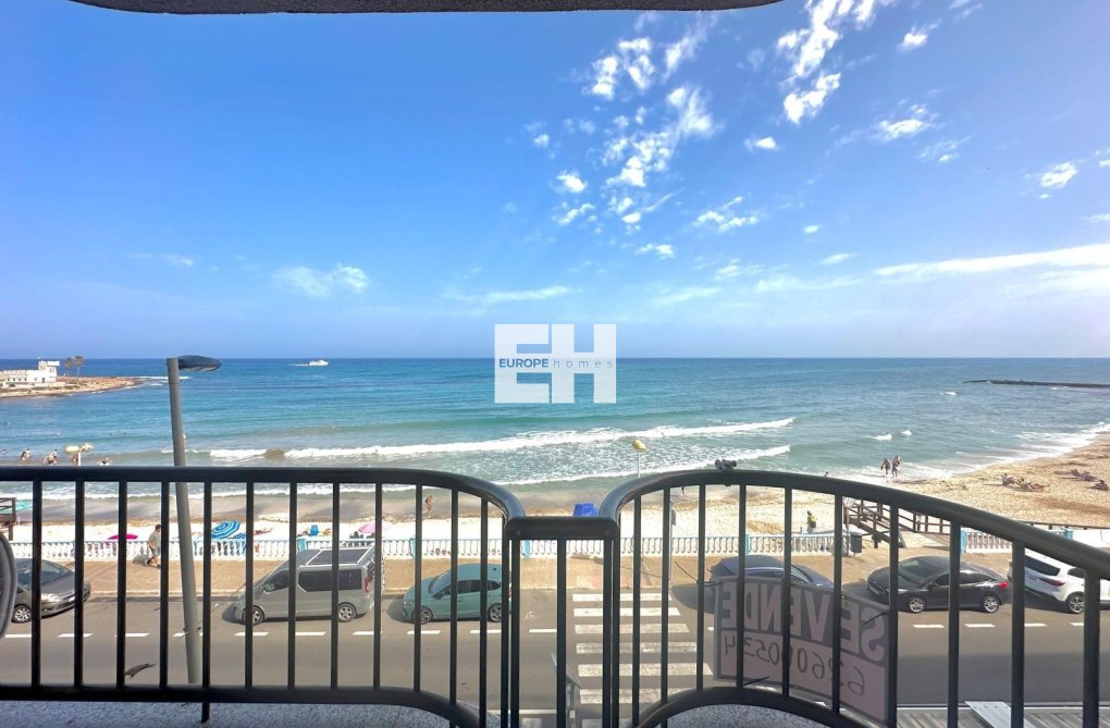 Wiederverkauf - Wohnung - Torrevieja - Centro