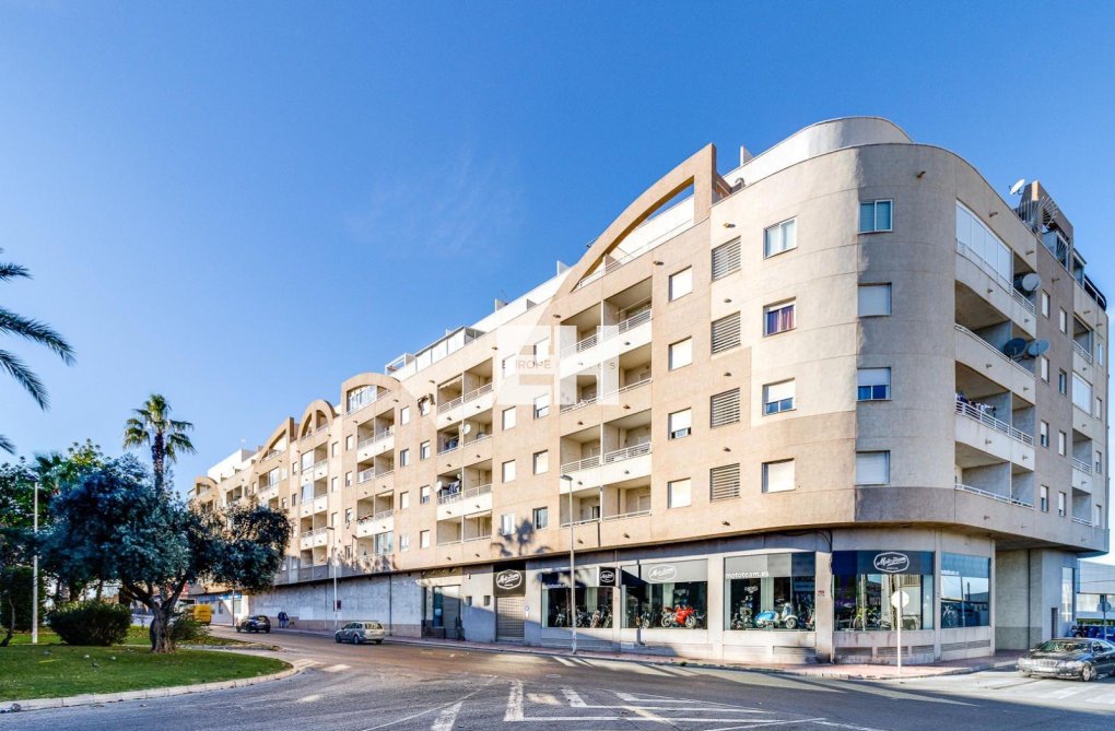 Wiederverkauf - Wohnung - Torrevieja - Centro