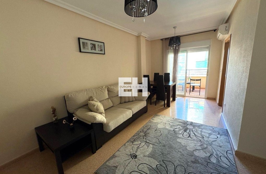 Wiederverkauf - Wohnung - Torrevieja - Centro