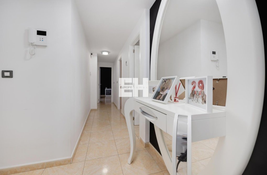 Wiederverkauf - Wohnung - Torrevieja - Centro