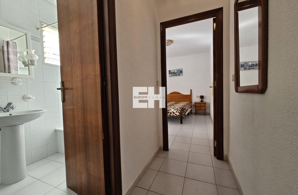 Wiederverkauf - Wohnung - Torrevieja - Centro