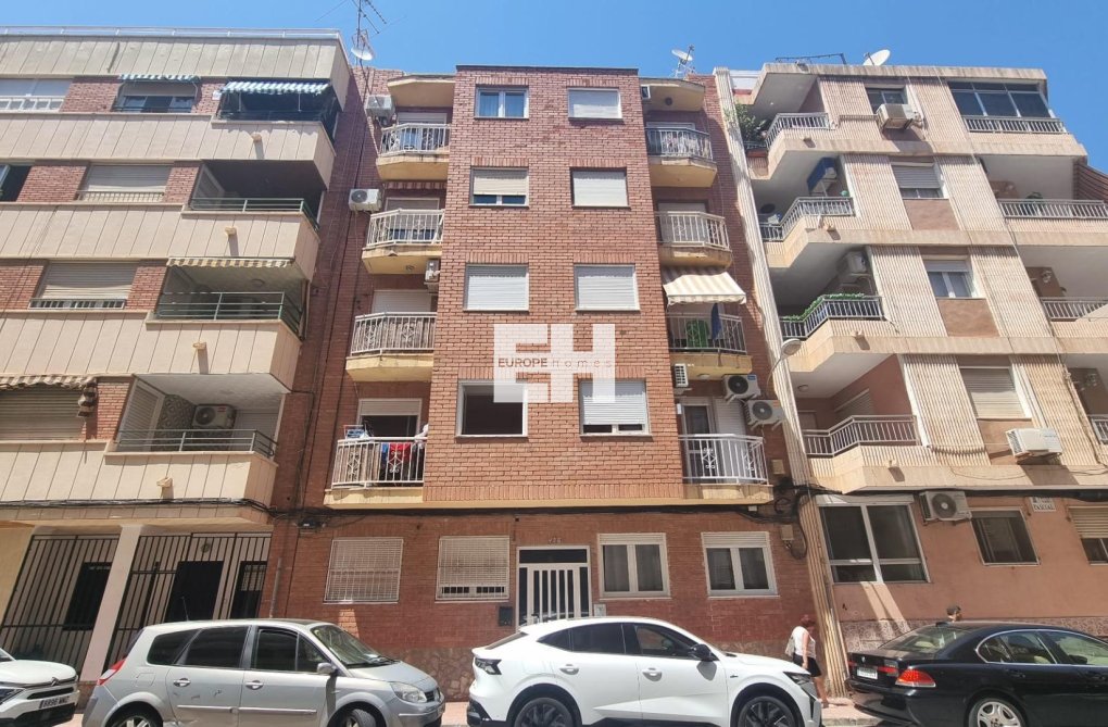 Wiederverkauf - Wohnung - Torrevieja - Centro