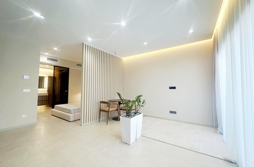 Wiederverkauf - Wohnung - Torrevieja - Centro