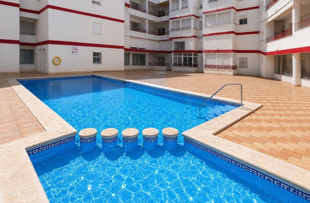 Wiederverkauf - Wohnung - Torrevieja - Centro