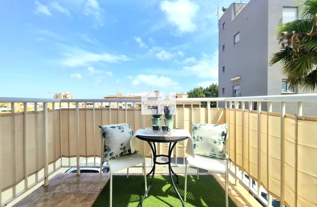 Wiederverkauf - Wohnung - Torrevieja - Costa Blanca