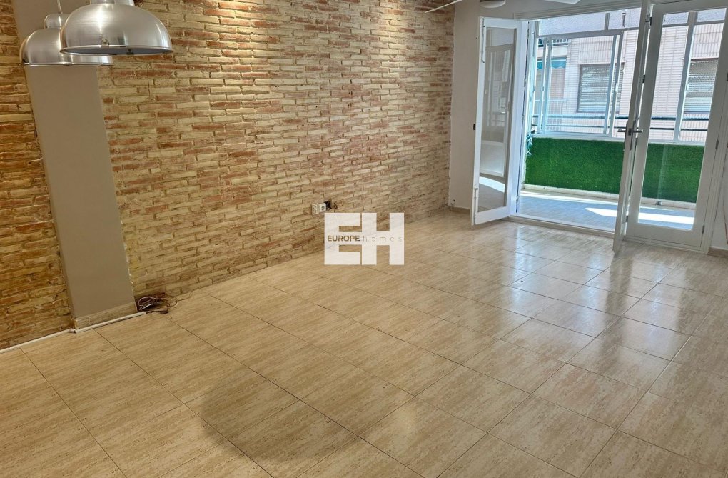 Wiederverkauf - Wohnung - Torrevieja - El Acequión - Los Náufragos