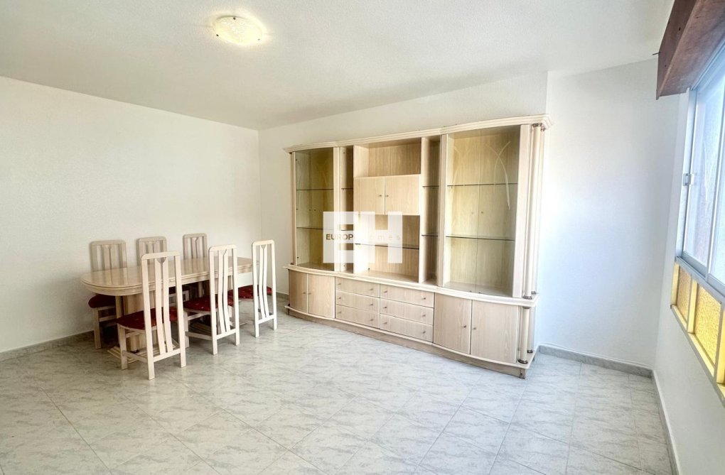 Wiederverkauf - Wohnung - Torrevieja - Estacion De Autobuses