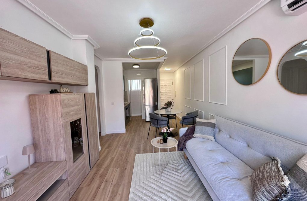 Wiederverkauf - Wohnung - Torrevieja - Habaneras