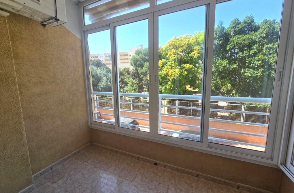 Wiederverkauf - Wohnung - Torrevieja - Habaneras