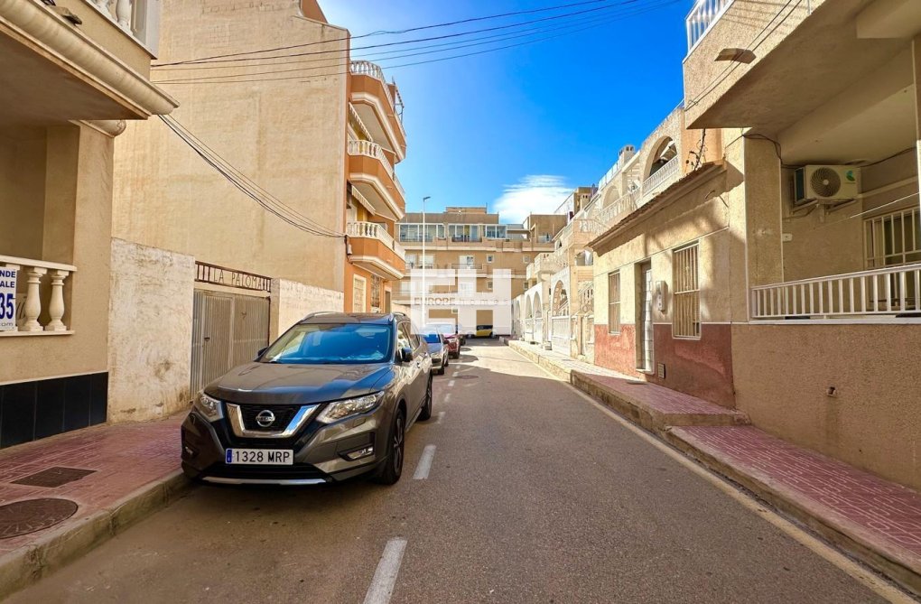 Wiederverkauf - Wohnung - Torrevieja - La Mata Pueblo