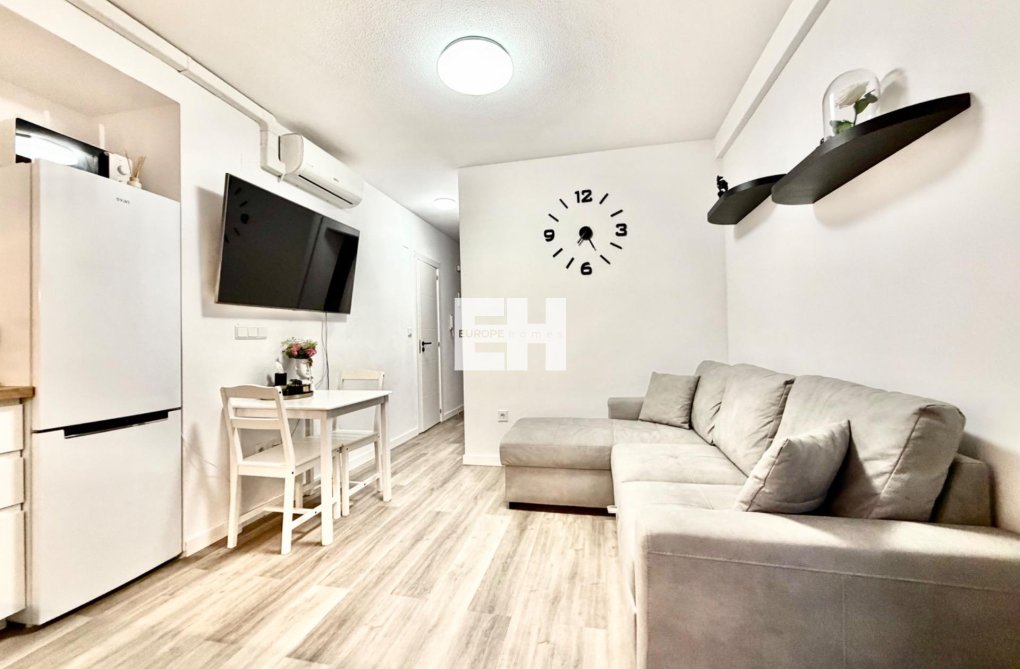 Wiederverkauf - Wohnung - Torrevieja - La Mata Pueblo