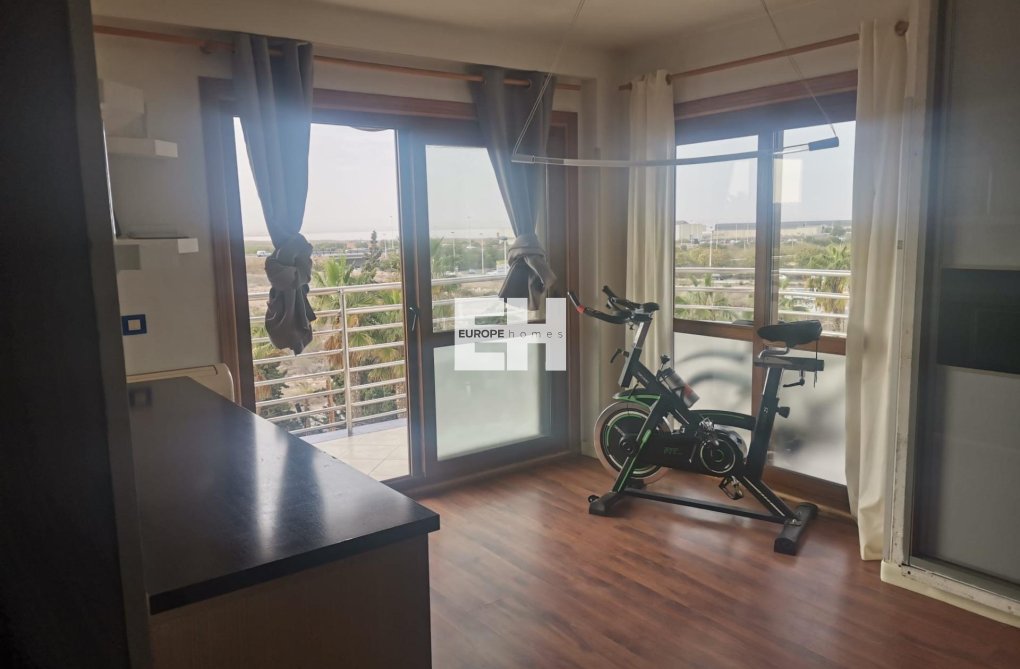 Wiederverkauf - Wohnung - Torrevieja - La Veleta