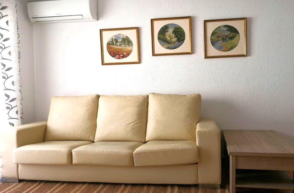 Wiederverkauf - Wohnung - Torrevieja - Parque De Las Naciones