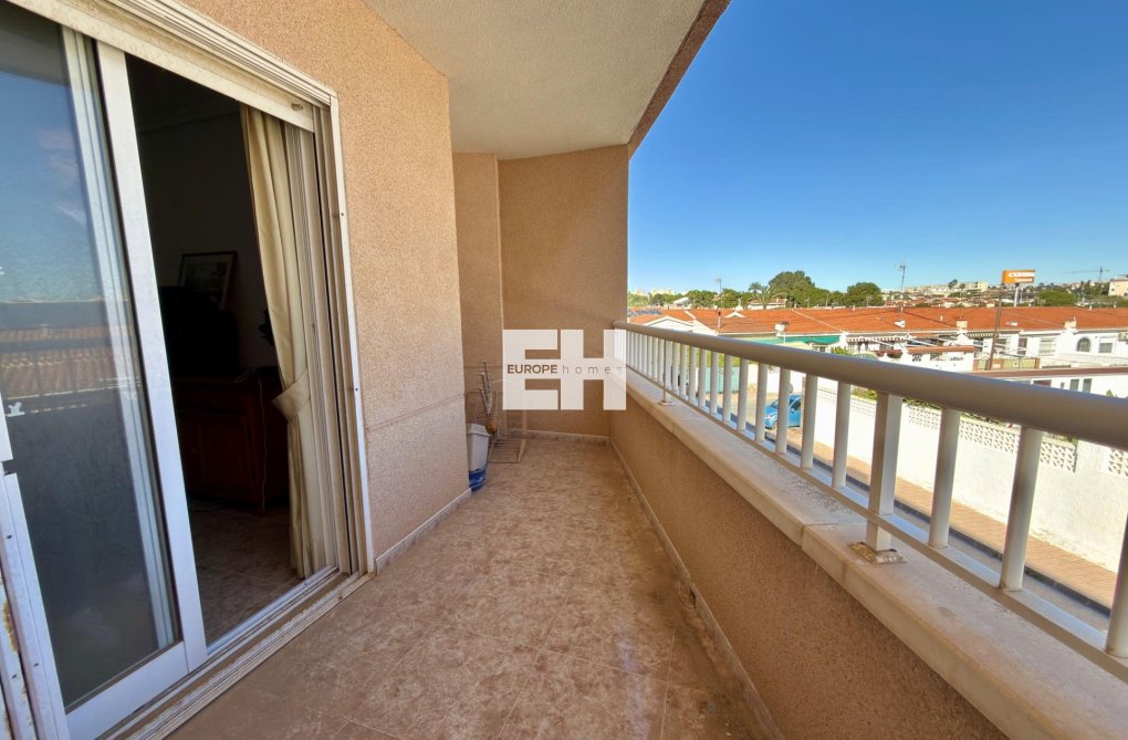 Wiederverkauf - Wohnung - Torrevieja - Playa de los Locos
