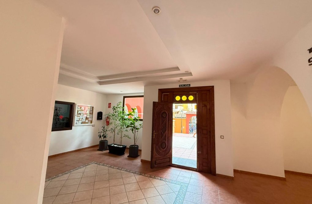 Wiederverkauf - Wohnung - Torrevieja - Playa de los Locos