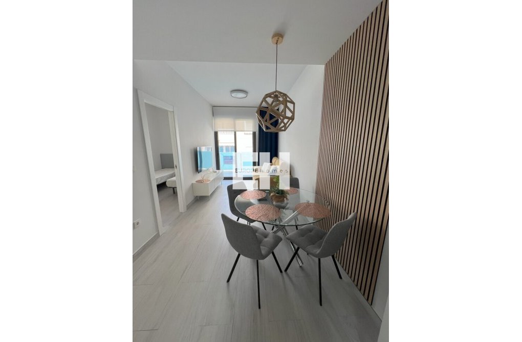 Wiederverkauf - Wohnung - Torrevieja - Playa del Cura