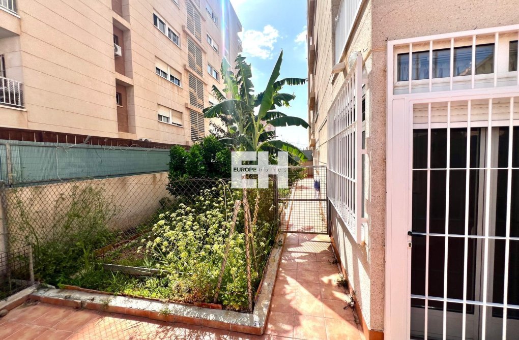 Wiederverkauf - Wohnung - Torrevieja - Playa del Cura