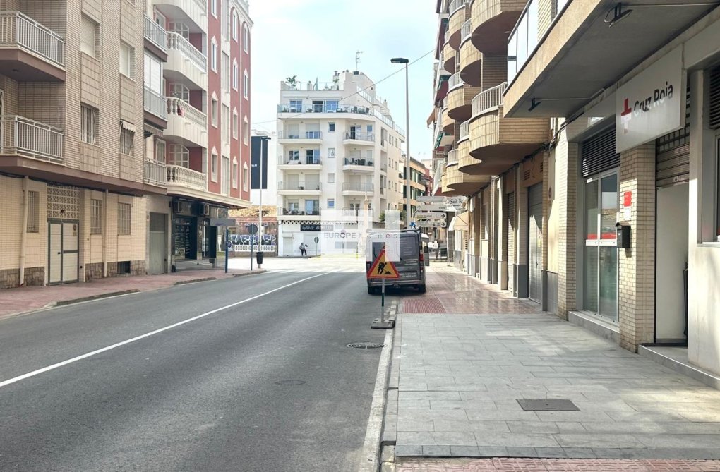 Wiederverkauf - Wohnung - Torrevieja - Playa del Cura