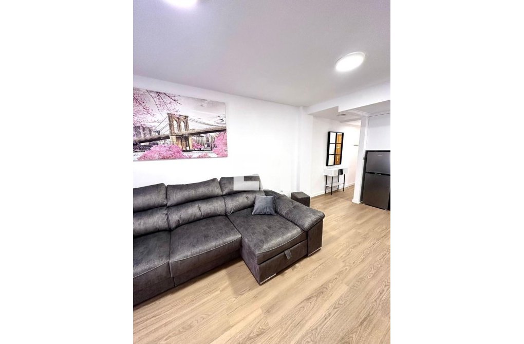 Wiederverkauf - Wohnung - Torrevieja - Playa del Cura