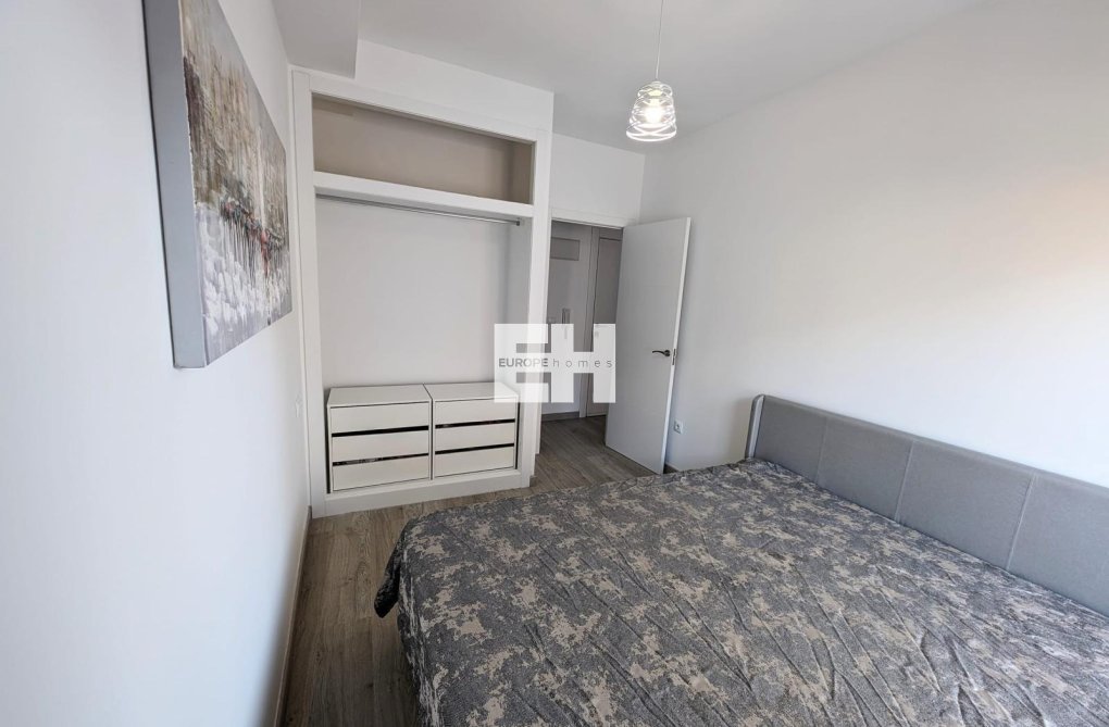 Wiederverkauf - Wohnung - Torrevieja - Playa del Cura