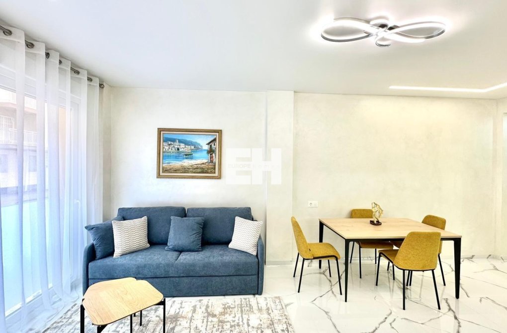 Wiederverkauf - Wohnung - Torrevieja - Playa del Cura