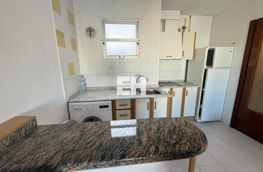 Wiederverkauf - Wohnung - Torrevieja - Playa del Cura