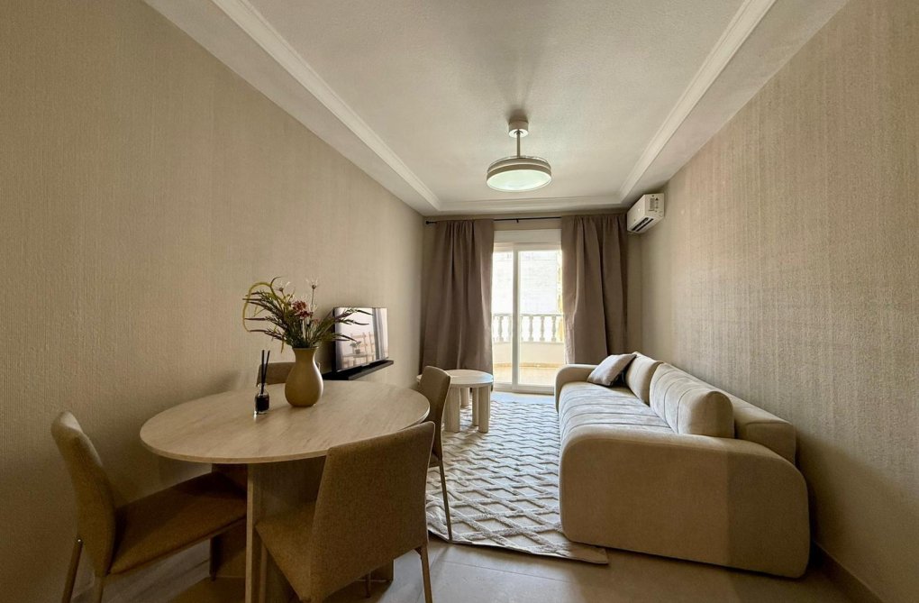 Wiederverkauf - Wohnung - Torrevieja - Playa del Cura