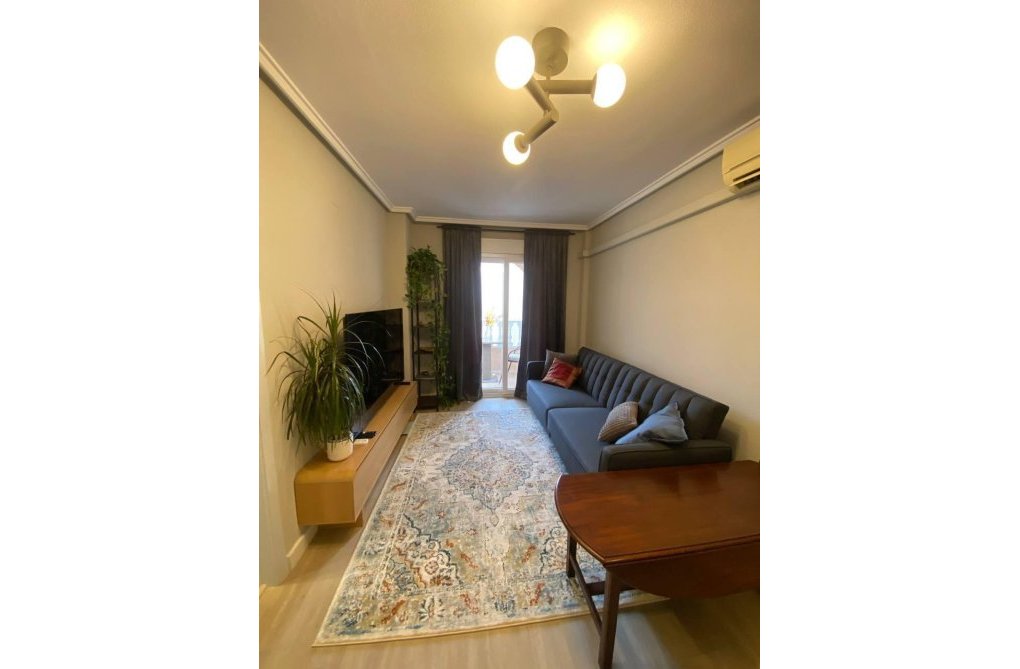 Wiederverkauf - Wohnung - Torrevieja - Playa del Cura