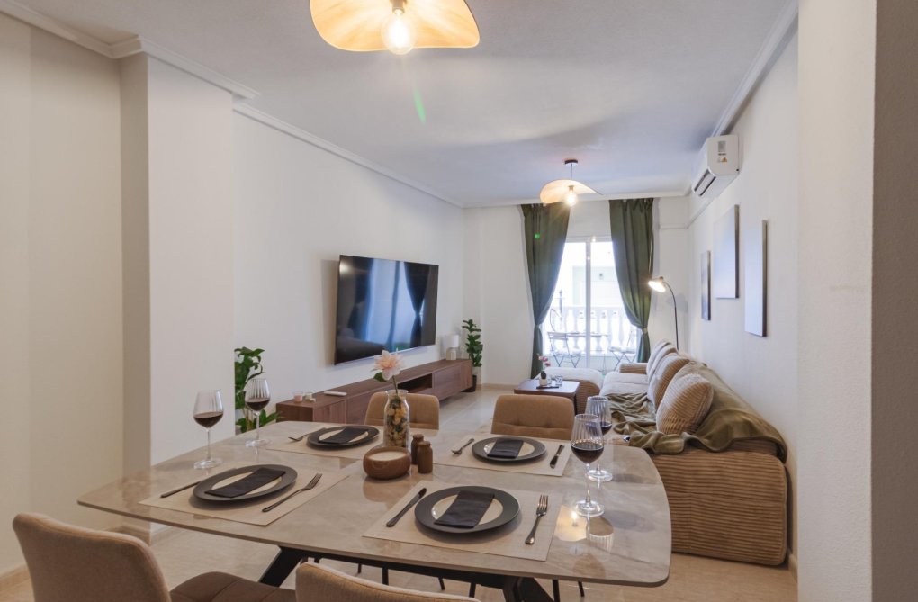 Wiederverkauf - Wohnung - Torrevieja - Playa del Cura