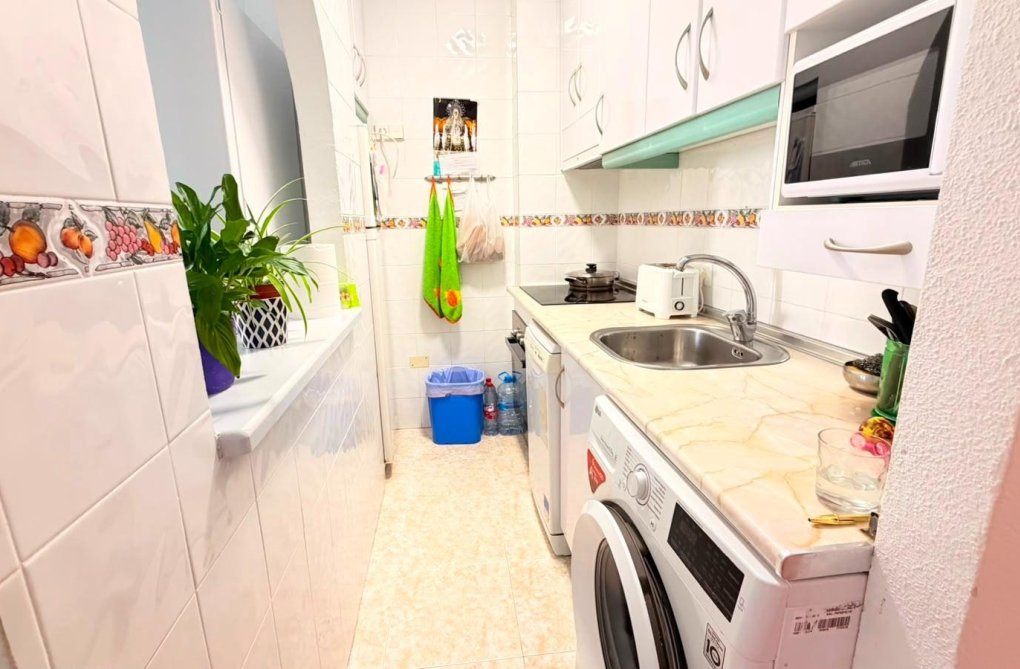 Wiederverkauf - Wohnung - Torrevieja - Playa del Cura