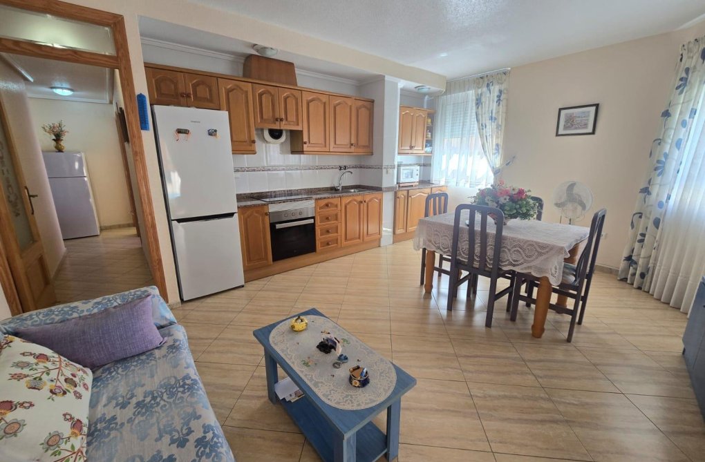 Wiederverkauf - Wohnung - Torrevieja - Playa del Cura