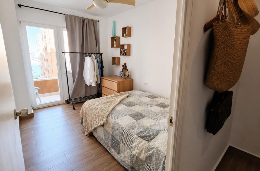 Wiederverkauf - Wohnung - Torrevieja - Playa del Cura