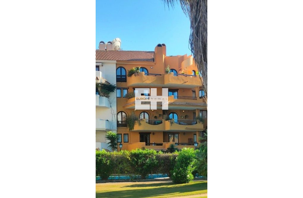 Wiederverkauf - Wohnung - Torrevieja - Punta Prima