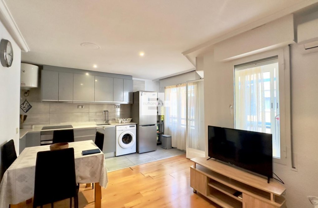 Wiederverkauf - Wohnung - Torrevieja