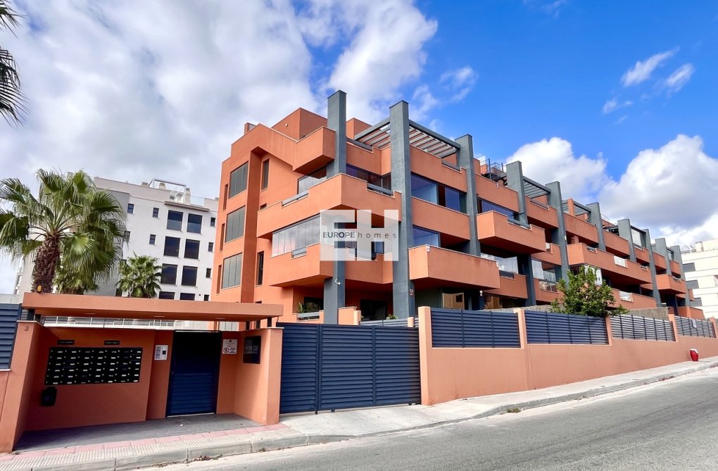 Wiederverkauf - Wohnung - Villamartin - Costa Blanca