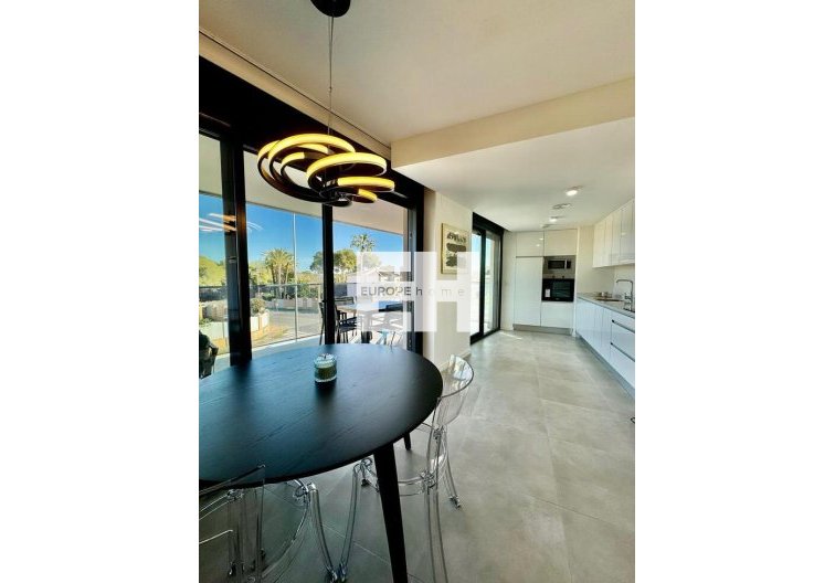 Wohnung - Wiederverkauf - Dehesa de Campoamor - Costa Blanca