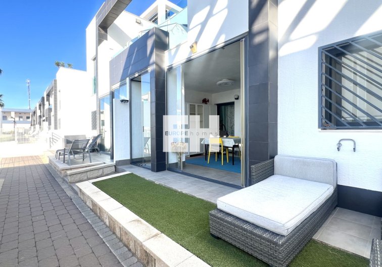 Wohnung - Wiederverkauf - La Zenia - Costa Blanca