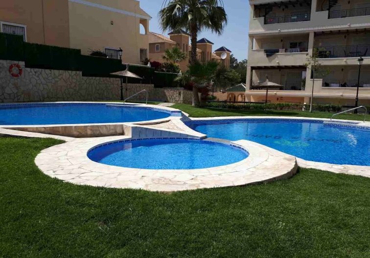 Wohnung - Wiederverkauf - Orihuela Costa - Costa Blanca