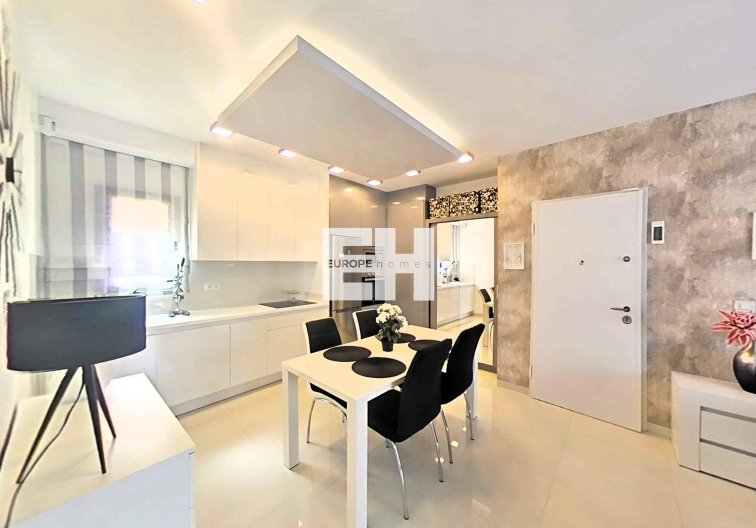 Wohnung - Wiederverkauf - Pilar de la Horadada - La Torre De La Horadada