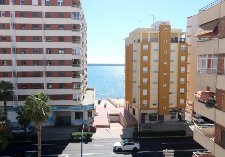 Wohnung - Wiederverkauf - Playa Del Acequion - Costa Blanca