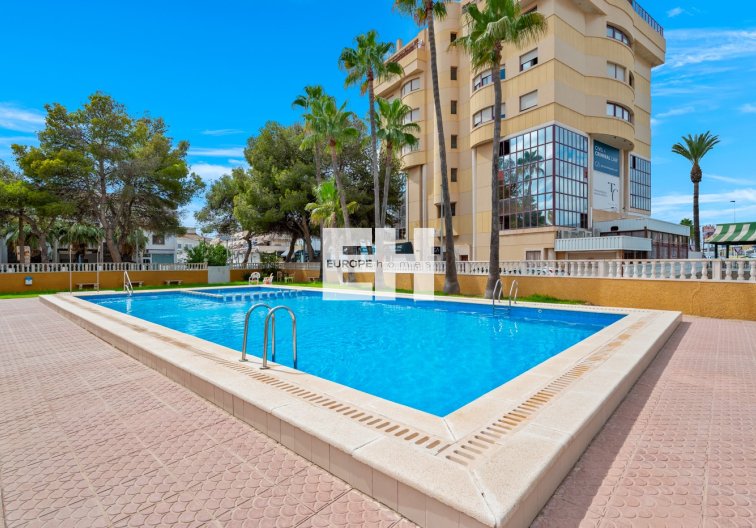 Wohnung - Wiederverkauf - Punta Prima - Costa Blanca