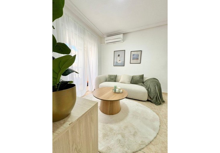 Wohnung - Wiederverkauf - Torrevieja - Antonio Machado